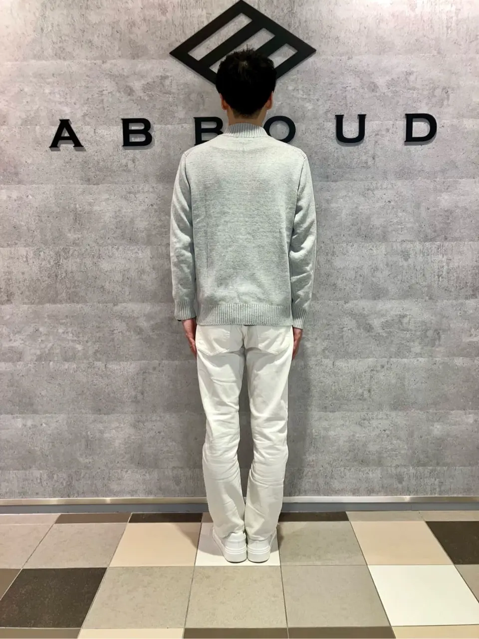 JOSEPH ABBOUD 足立 コーディネート画像