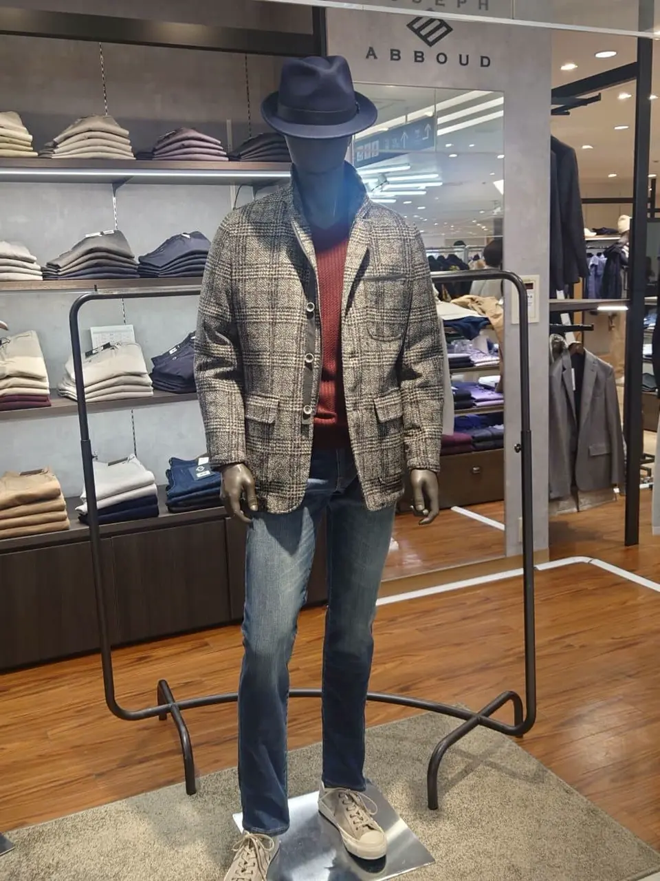 JOSEPH ABBOUD 三宅 コーディネート画像