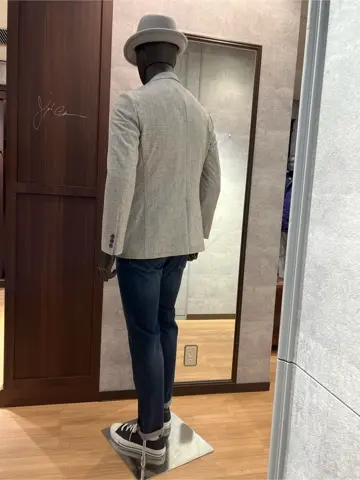 JOSEPH ABBOUD 上條 コーディネート画像