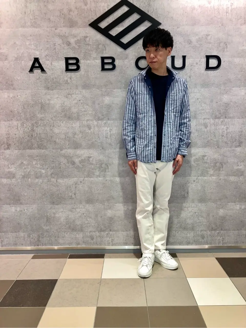 JOSEPH ABBOUD 足立 コーディネート画像