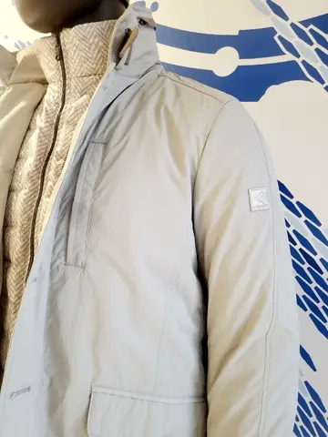 JOSEPH ABBOUD 亀井 コーディネート画像