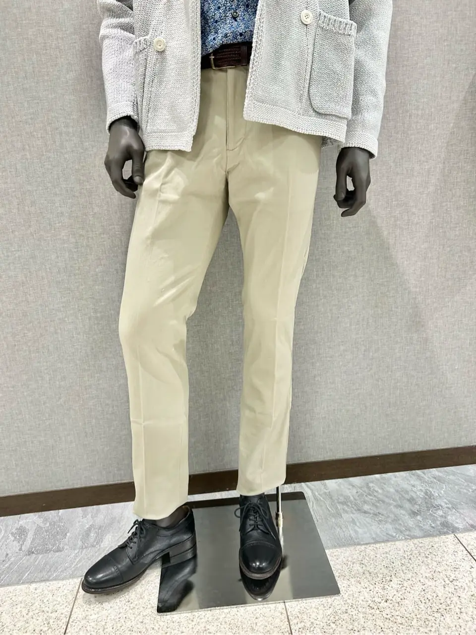 JOSEPH ABBOUD 上田 コーディネート画像