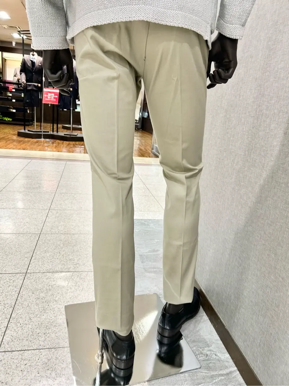 JOSEPH ABBOUD 上田 コーディネート画像