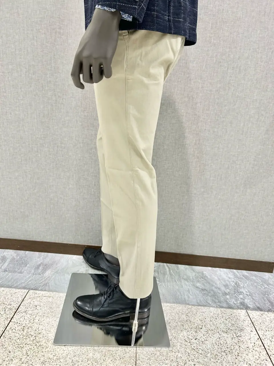 JOSEPH ABBOUD 上田 コーディネート画像