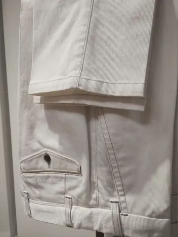 JOSEPH ABBOUD 三宅 コーディネート画像