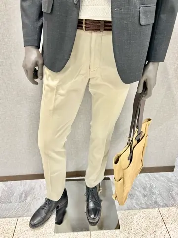 JOSEPH ABBOUD 上田 コーディネート画像