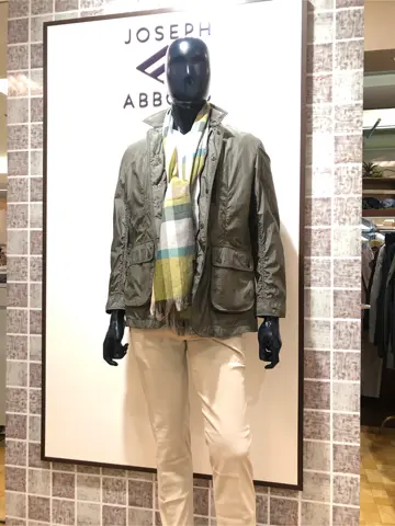 JOSEPH ABBOUD 瀬野 コーディネート画像
