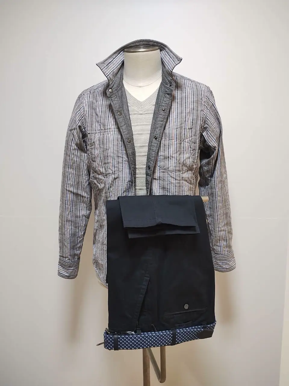 JOSEPH ABBOUD 三宅 コーディネート画像