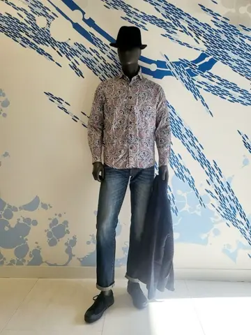 JOSEPH ABBOUD 亀井 コーディネート画像