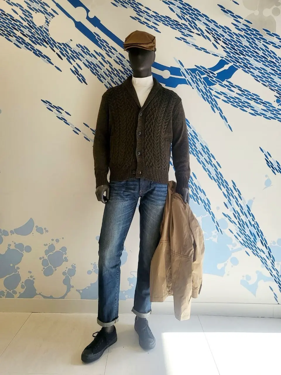 JOSEPH ABBOUD 亀井 コーディネート画像