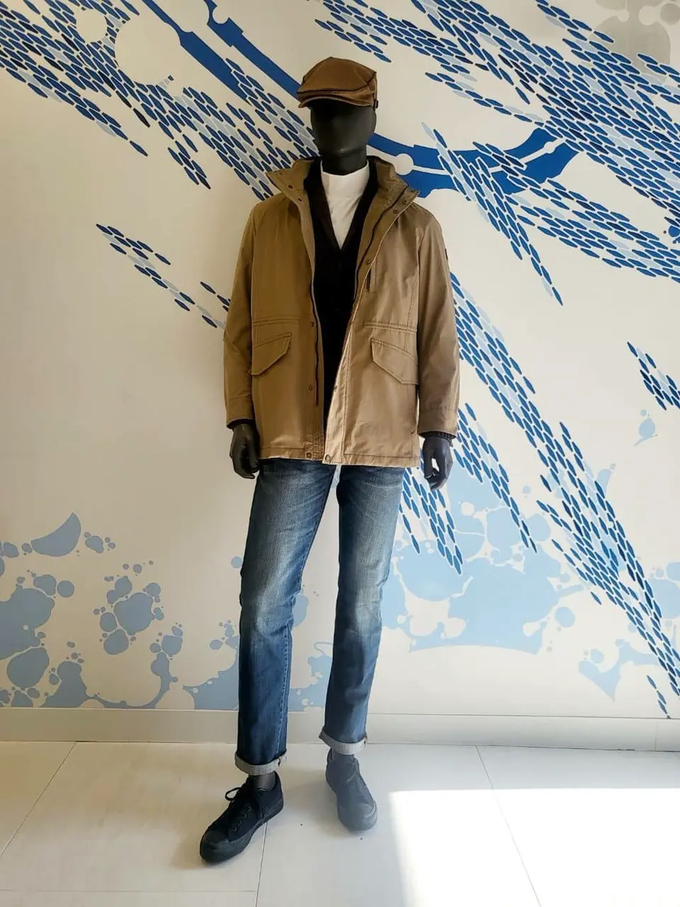 JOSEPH ABBOUD 亀井 コーディネート画像