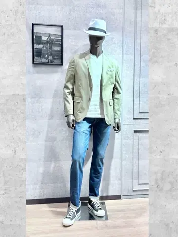 JOSEPH ABBOUD 二澤 コーディネート画像