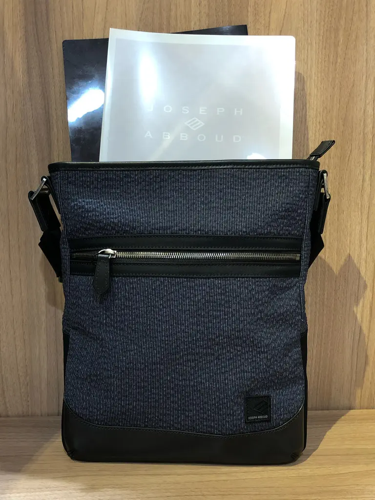 JOSEPH ABBOUD 森部 コーディネート画像