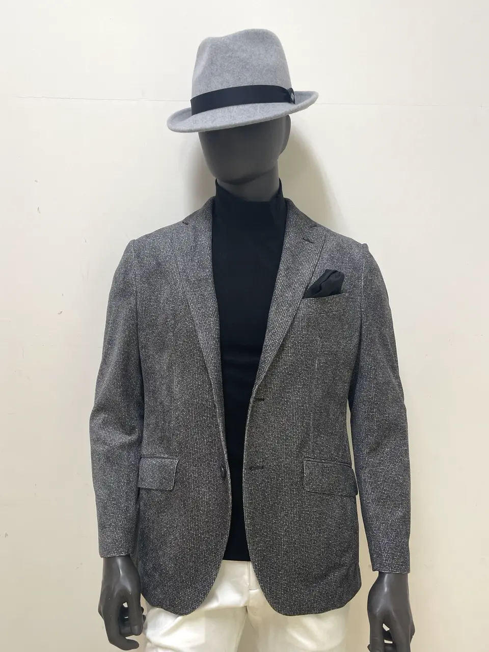 JOSEPH ABBOUD 金本 コーディネート画像