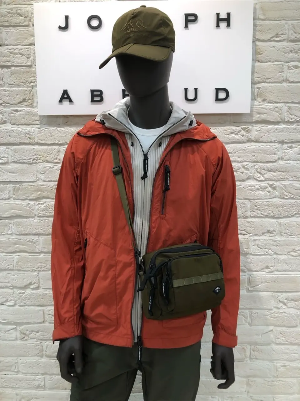 JOSEPH ABBOUD 山口 コーディネート画像