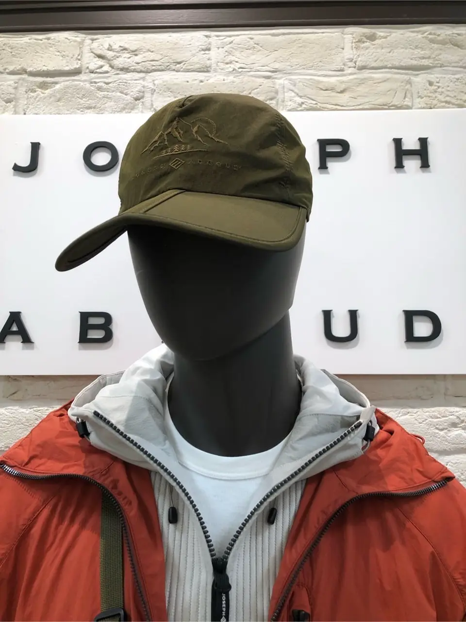 JOSEPH ABBOUD 山口 コーディネート画像