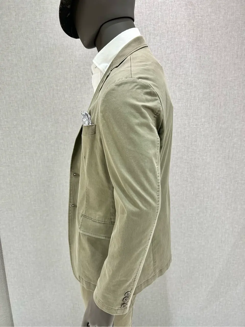 JOSEPH ABBOUD 上田 コーディネート画像