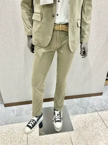 JOSEPH ABBOUD 上田 コーディネート画像