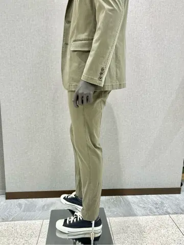 JOSEPH ABBOUD 上田 コーディネート画像