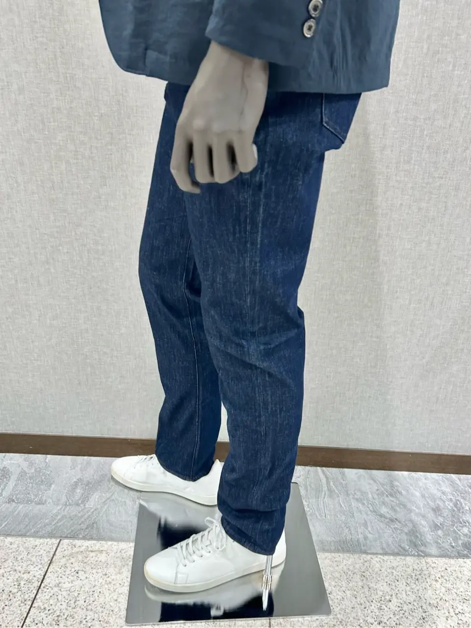 JOSEPH ABBOUD 上田 コーディネート画像