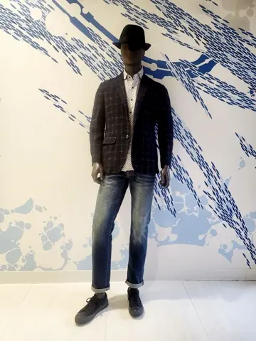 JOSEPH ABBOUD 亀井 コーディネート画像