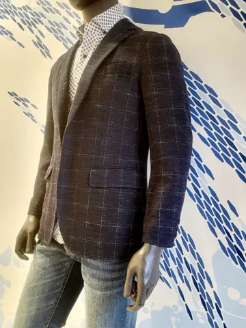 JOSEPH ABBOUD 亀井 コーディネート画像