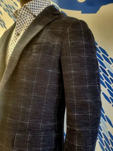 JOSEPH ABBOUD 亀井 コーディネート画像