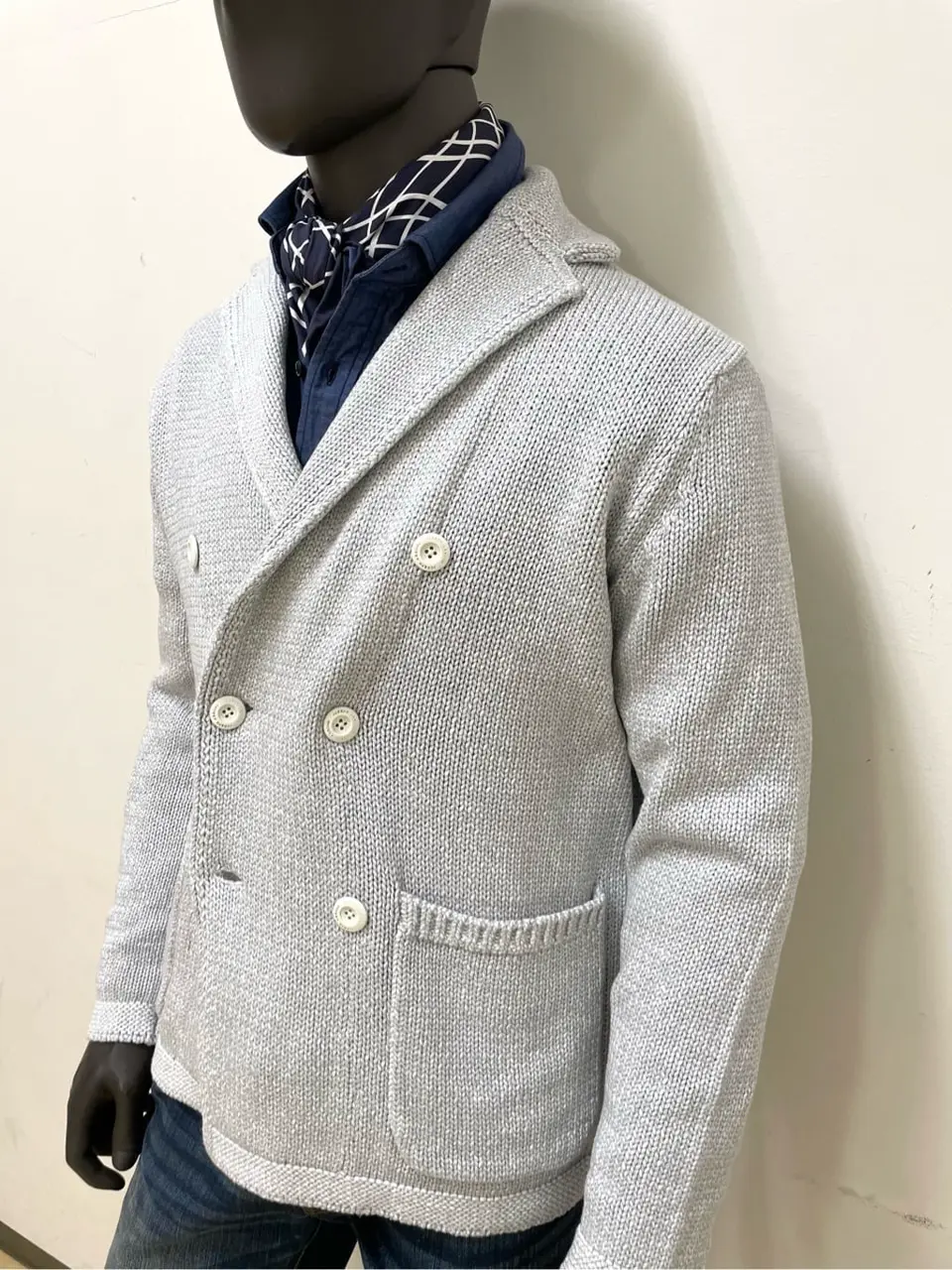 JOSEPH ABBOUD 金本 コーディネート画像