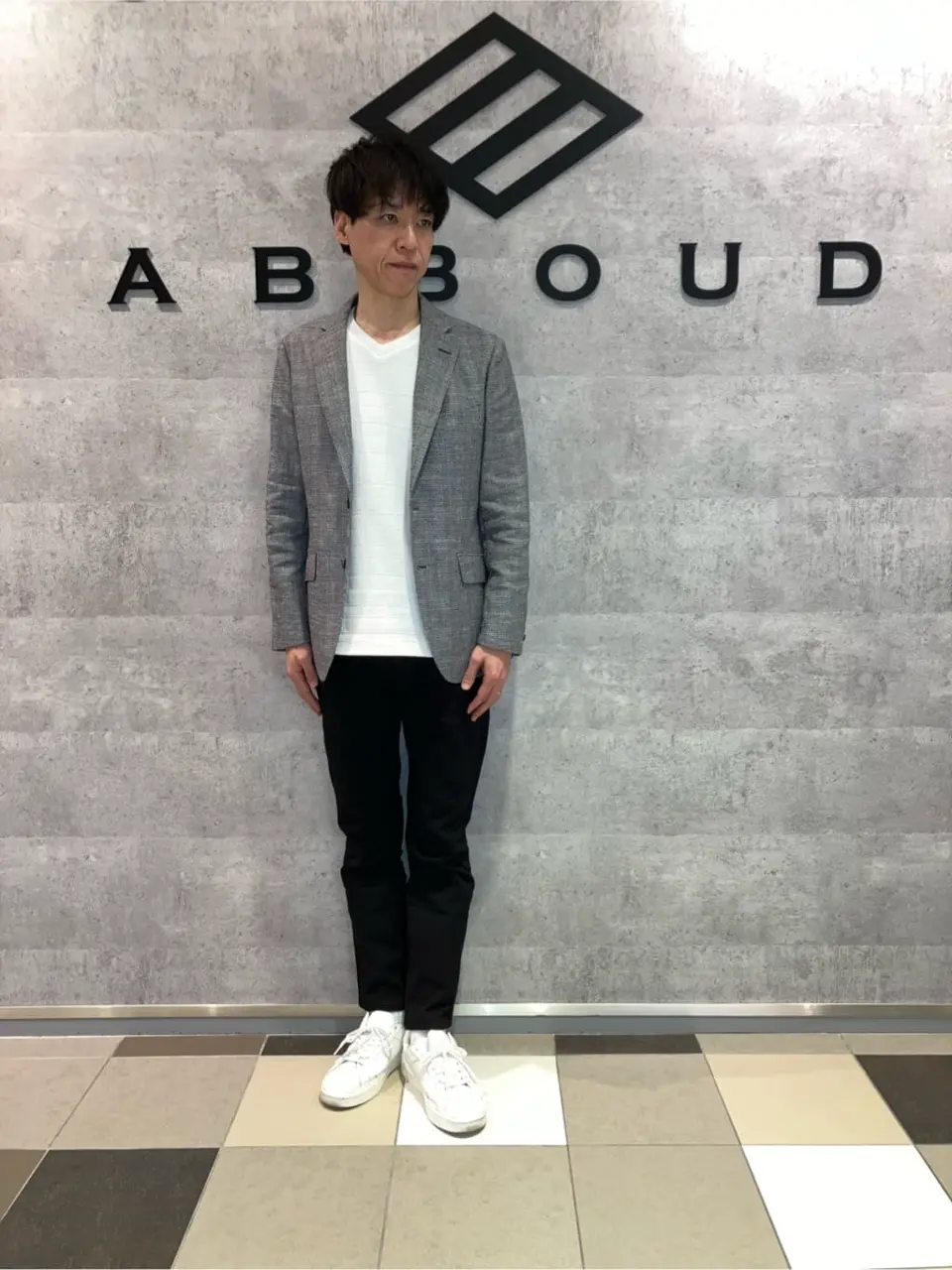 JOSEPH ABBOUD 足立 コーディネート画像