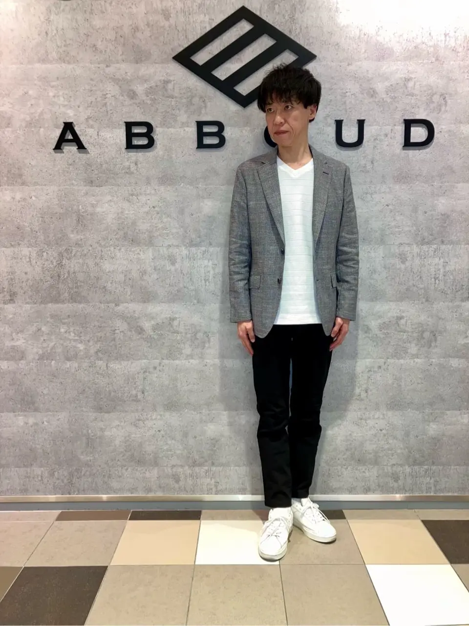 JOSEPH ABBOUD 足立 コーディネート画像