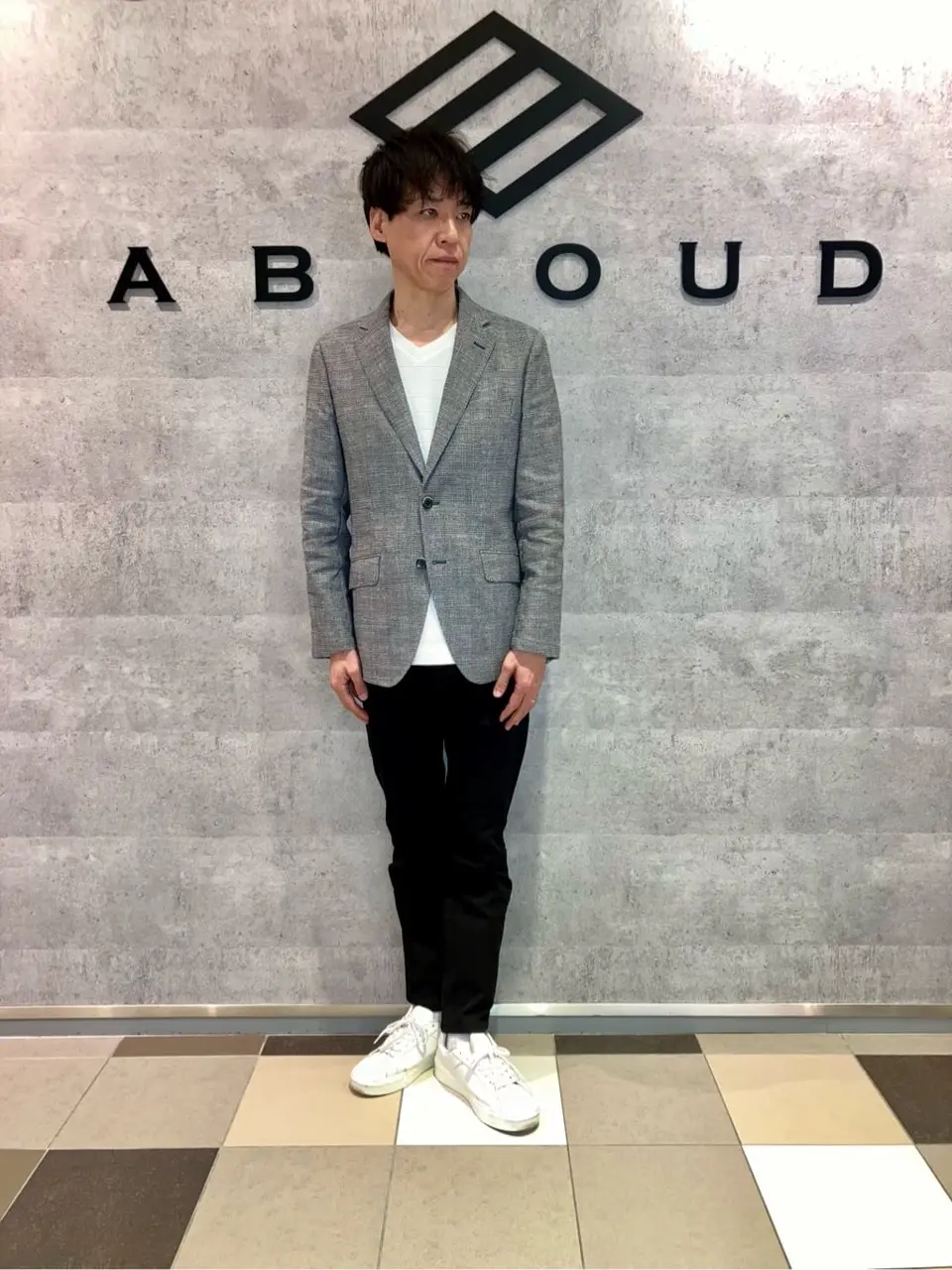 JOSEPH ABBOUD 足立 コーディネート画像