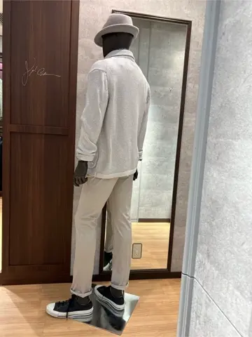 JOSEPH ABBOUD 上條 コーディネート画像