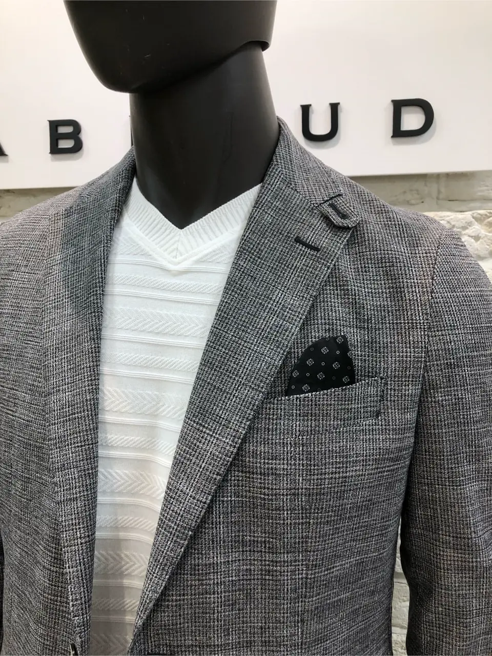 JOSEPH ABBOUD 山口 コーディネート画像