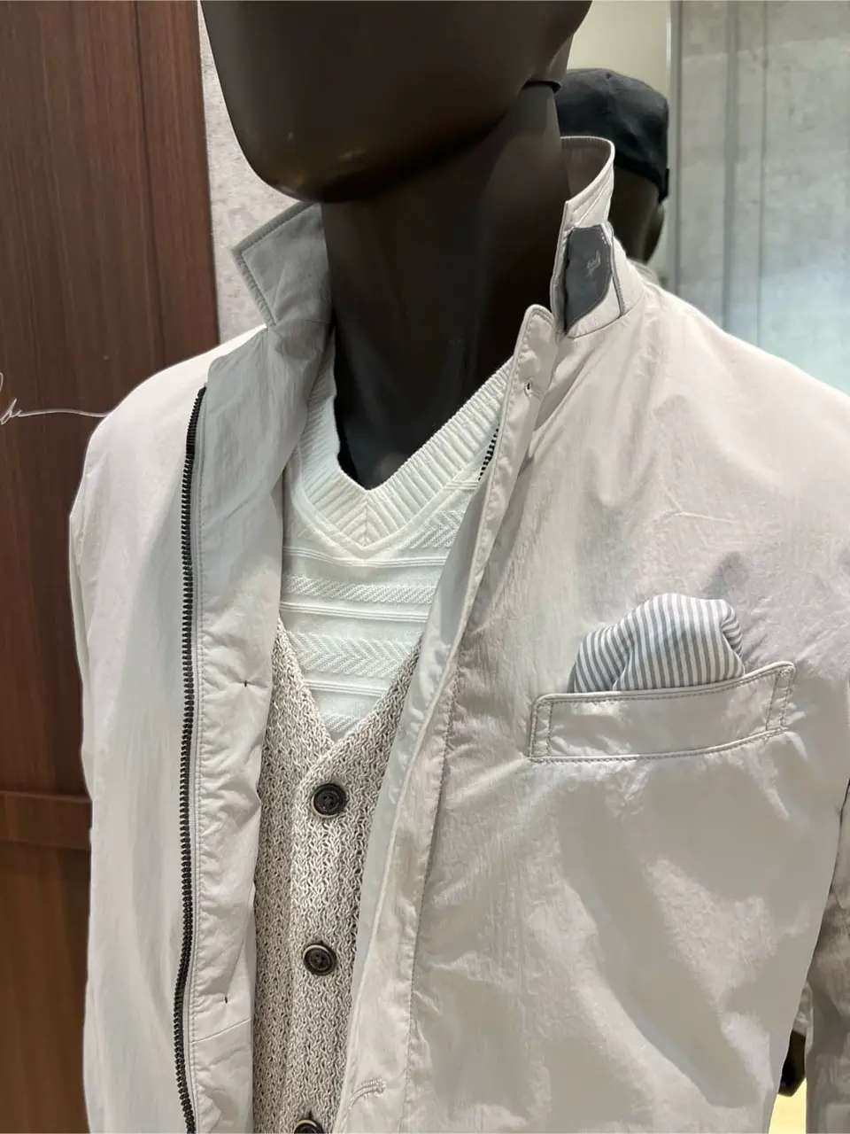 JOSEPH ABBOUD 上條 コーディネート画像