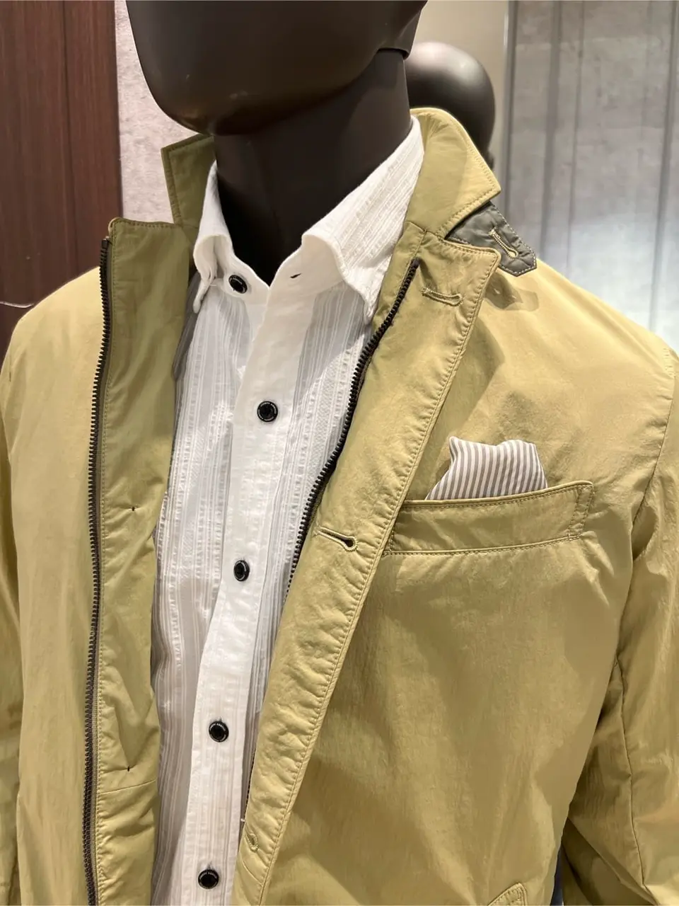 JOSEPH ABBOUD 上條 コーディネート画像