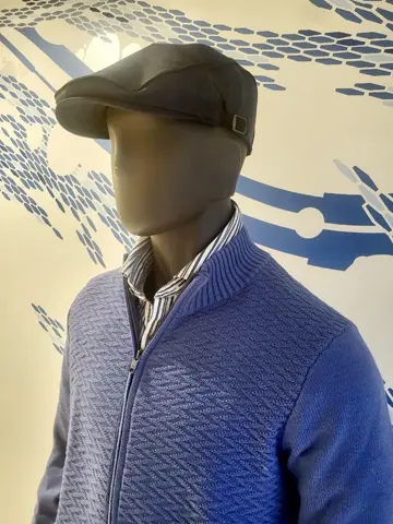 JOSEPH ABBOUD 亀井 コーディネート画像