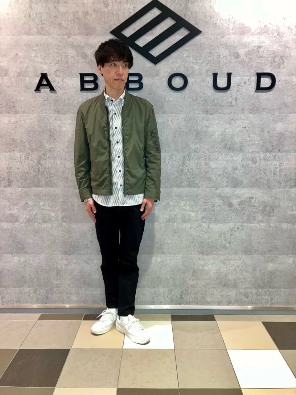 JOSEPH ABBOUD 足立 コーディネート画像