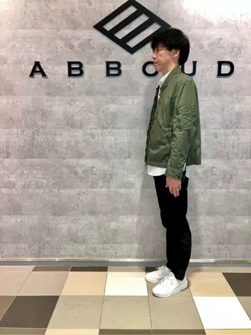 JOSEPH ABBOUD 足立 コーディネート画像