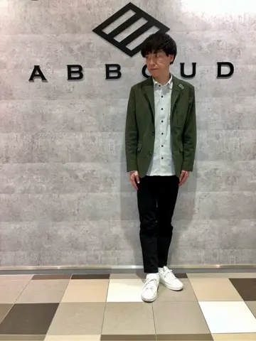 JOSEPH ABBOUD 足立 コーディネート画像