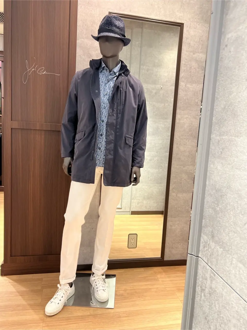 JOSEPH ABBOUD 上條 コーディネート画像