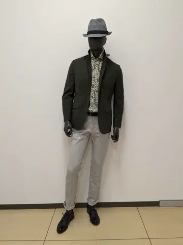 JOSEPH ABBOUD 大久 コーディネート画像