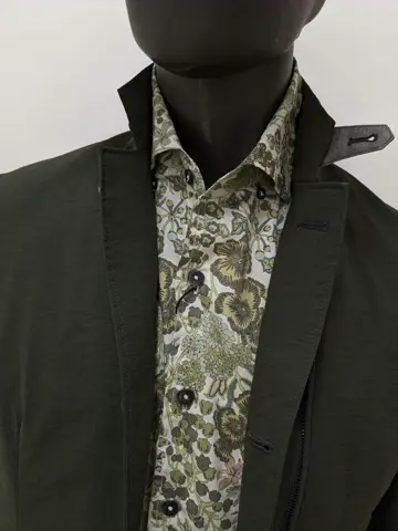 JOSEPH ABBOUD 大久 コーディネート画像