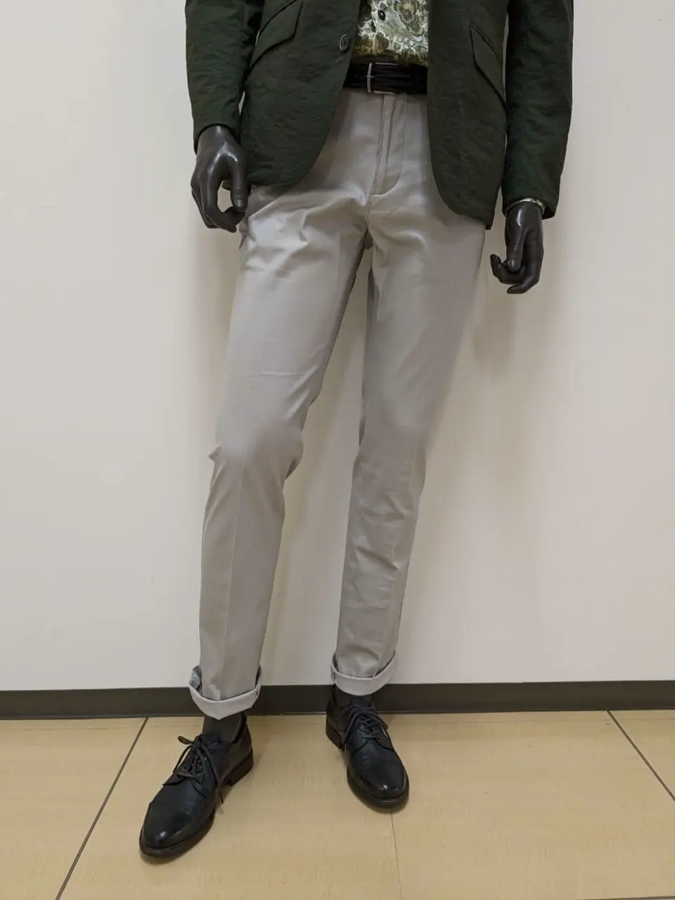 JOSEPH ABBOUD 大久 コーディネート画像