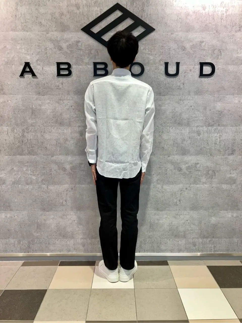 JOSEPH ABBOUD 足立 コーディネート画像