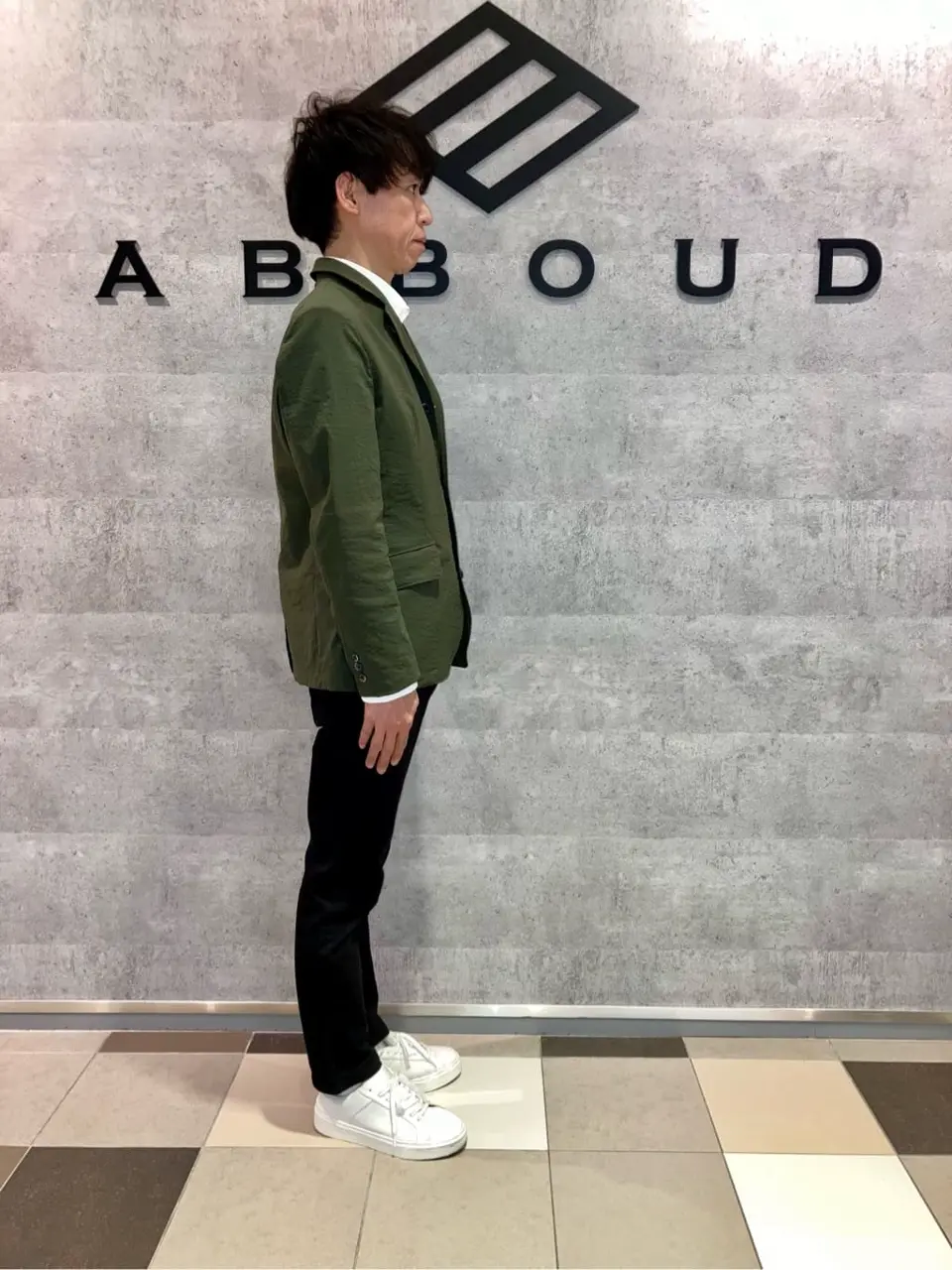 JOSEPH ABBOUD 足立 コーディネート画像