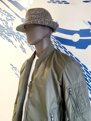 JOSEPH ABBOUD 亀井 コーディネート画像