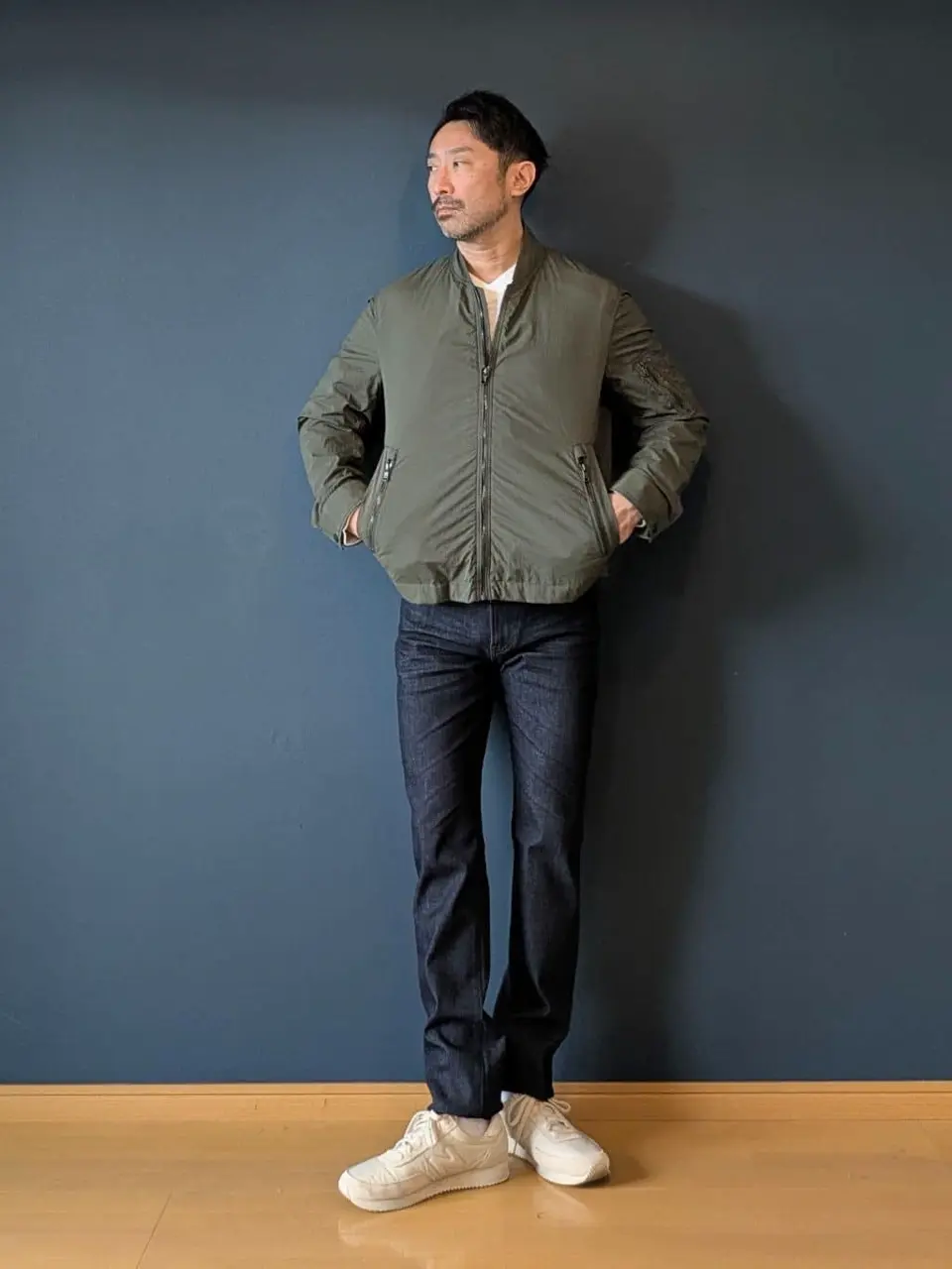 JOSEPH ABBOUD 安東 コーディネート画像