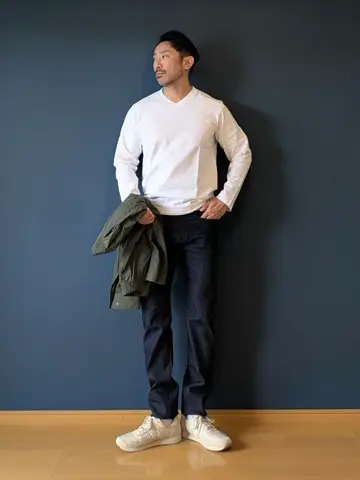 JOSEPH ABBOUD 安東 コーディネート画像