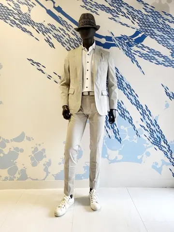 JOSEPH ABBOUD 亀井 コーディネート画像