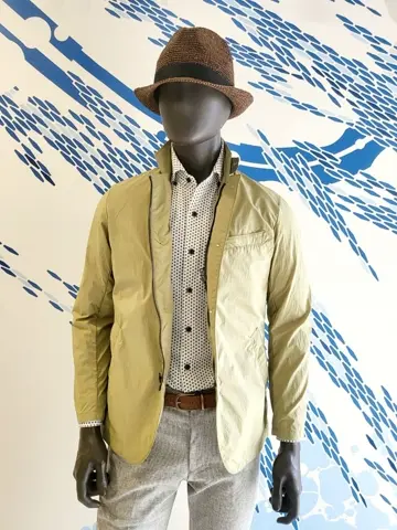 JOSEPH ABBOUD 亀井 コーディネート画像
